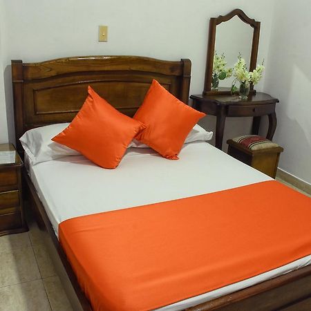 Hotel El Lago 2 Pereira Εξωτερικό φωτογραφία